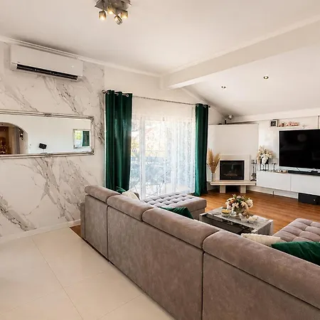 Lovely In With Wifi Appartement *