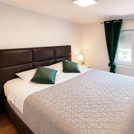 Lovely In With Wifi Appartement